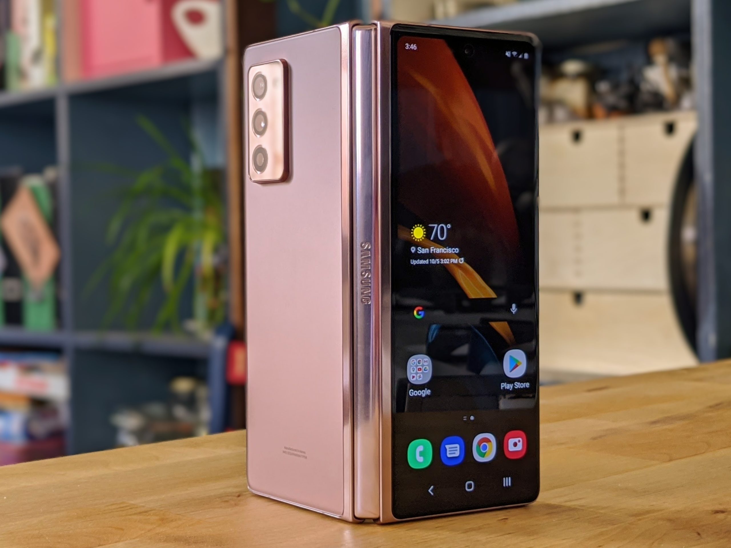 Oppo Find N3 Flip review, Google Pixel 8 series review, Moto Edge (2023),  and more with Enrique Villacrez of the Cyber Nut podcast – Mobile Tech  Podcast 344